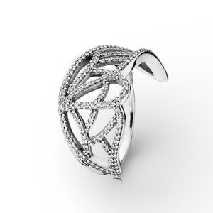 Pandora New Beginnings half butter fly ring size 58